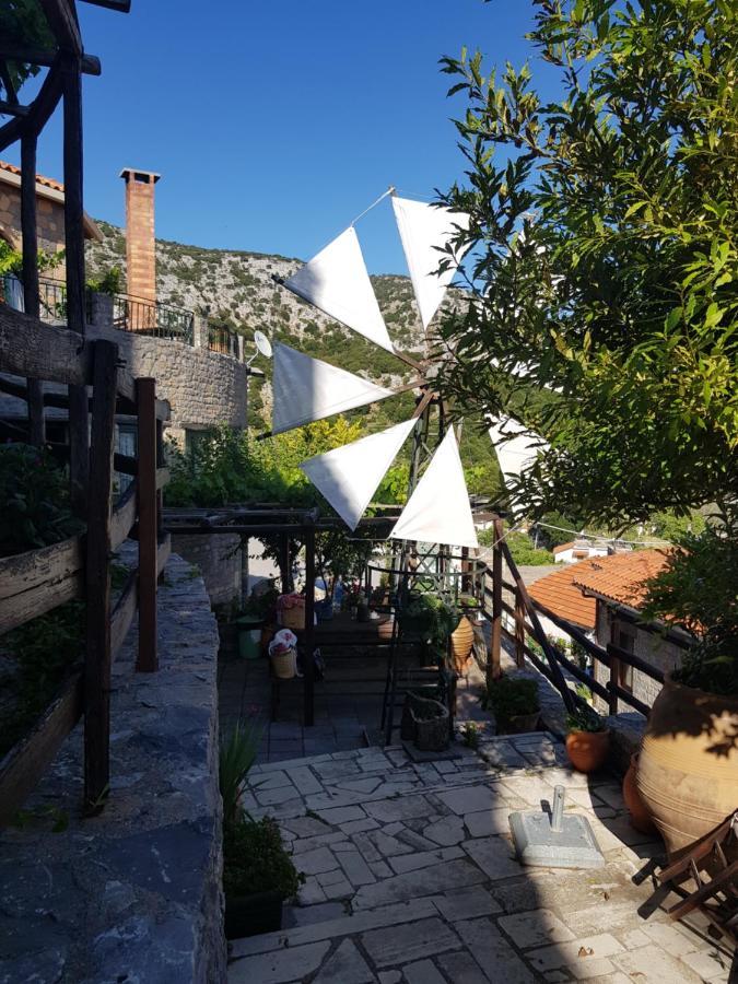Αργουλιάς Aparthotel Tzermiádon Eksteriør bilde