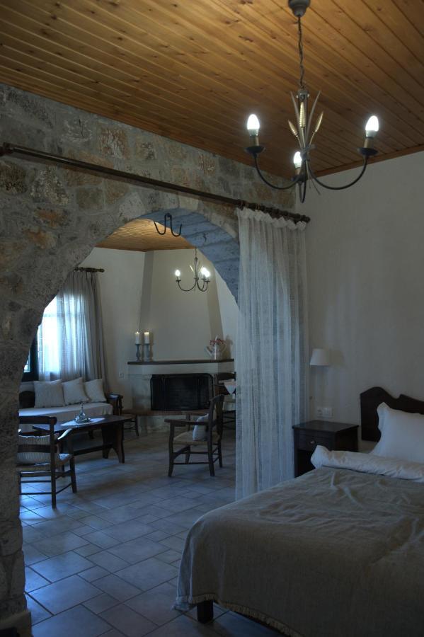 Αργουλιάς Aparthotel Tzermiádon Eksteriør bilde